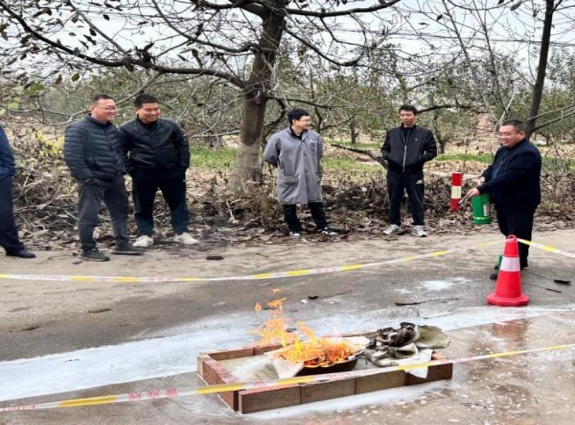 甘肅恒達(dá)工程檢測(cè)有限公司成功舉辦“強(qiáng)化安全意識(shí)，共筑消防防線” 消防安全演練活動(dòng)