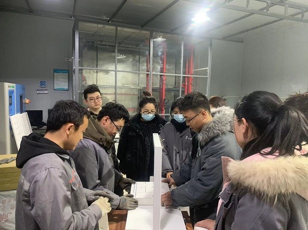 深化理論學(xué)習(xí)，淬煉實(shí)踐能力