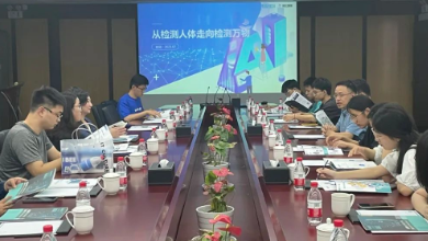 復(fù)旦大學(xué)大數(shù)據(jù)學(xué)院、類腦人工智能研究院師生聯(lián)合走進(jìn)健培科技