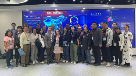 新加坡理工學院、中華總商會一行蒞臨健培科技考察交流