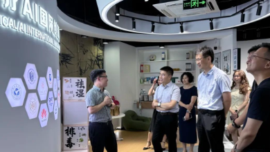 上海楊浦區(qū)人民政府副區(qū)長劉晉元一行蒞臨健培科技考察調(diào)研